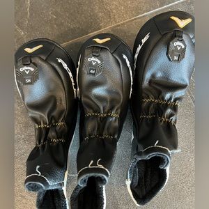 3 Callaway Rogue Hybrid head covers. Excellent used condition.